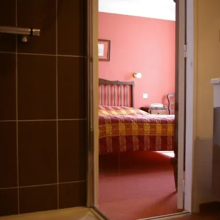 De La Sagne Bed & Breakfast 2*